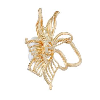 Gold Colour Floral Shape Brooch for Men and Women 2
