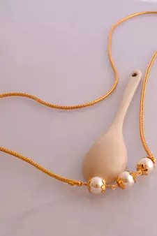 Pearl necklace