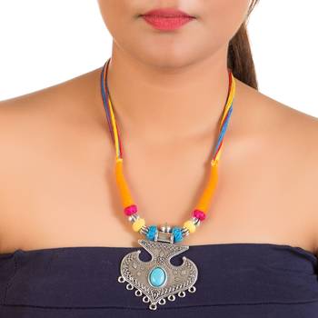 Pretty fashion thread neckpiece 1