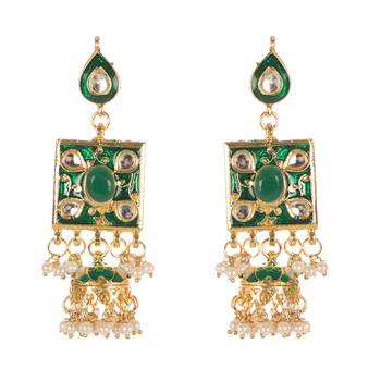 Pretty Choker Set With Meenakari Work 6