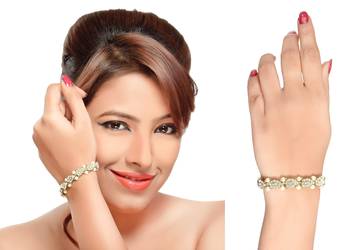 Pearl Design Gold Finish Bracelet For Party Wear In White 1