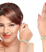 Elegant Look With Beautiful Gold Finishing Bracelet With Pearl And White Stone