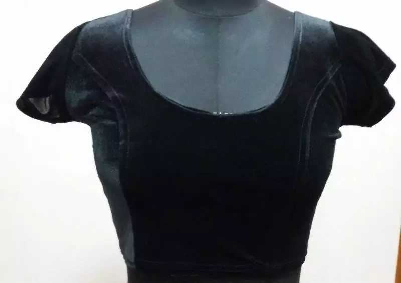Black Velvet Stretchable Ready To Wear Saree Blouse. Xl A9 Black  Muhenera Collection
