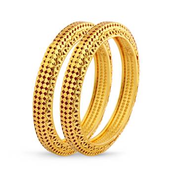 Indian Tradition Design Gold Plated Bangle 1