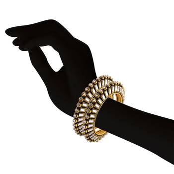 White Kundan Tradigion Meenakari Gold Plated Bangle 2