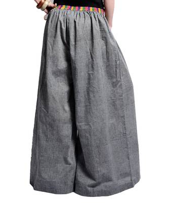 Women's Designer Grey Chambrey Palazzo With Multiolored Belt 2