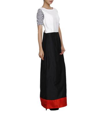 Women's Designer Black And White Maxi With Red Details 3
