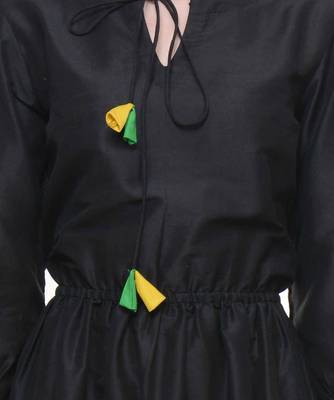 Women's Designer Black Maxy 4