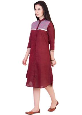 Women's Designer Maroon Mangalgiri Tunic With A Printed Yoke 4