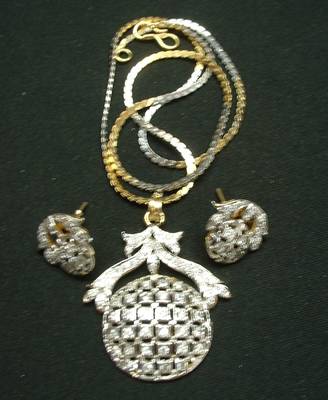 Gold necklace sets 2