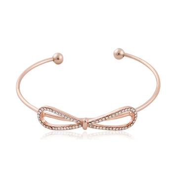 The studded bow bracelet 2
