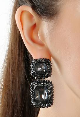 Vintage Black Crystal Earrings 2