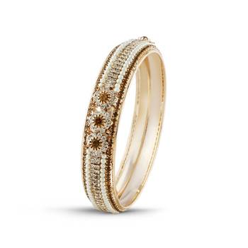 Dazzling Rose Gold Finishing Lct Stone Bangle 4