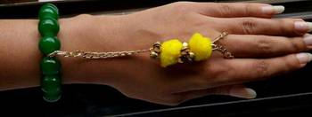 Green And Yellow Pom Pom Hathphool 1