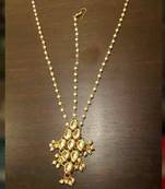 Kundan And Pearls Mathapatti