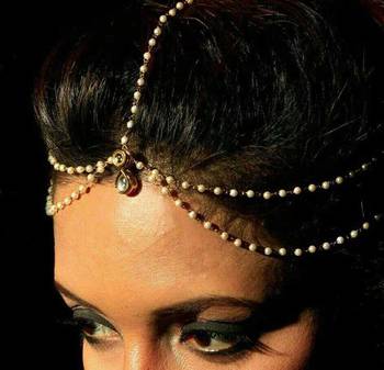 Swarovski Kundan Mathapatti 1