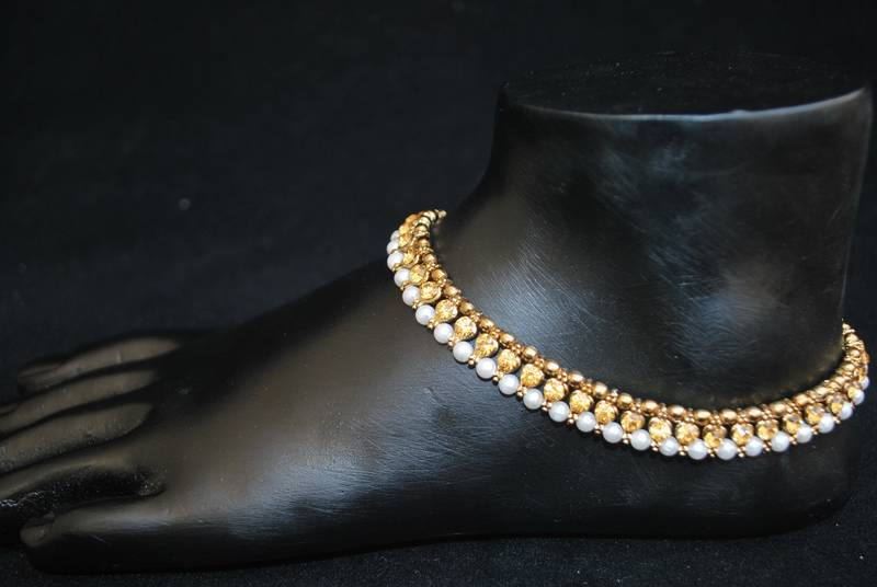 Beautiful golden stone and pearl single line anklets