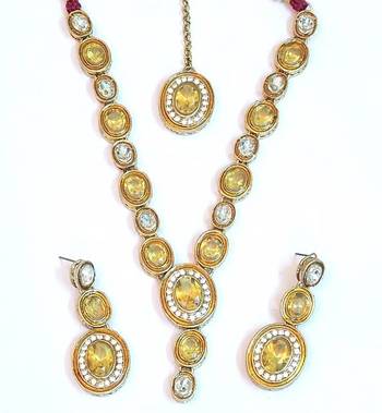 Royal Elegant Bridal Wear Set 1019 1