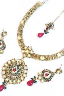 ROYAL ELEGANT BRIDAL WEAR SET 1045