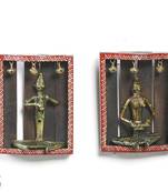 Tribal Wall D  Cor With Metal Figurines And Painted Motifs