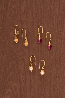 Three pairs of earrings - Swarovski crystal and pearl one gram gold 2