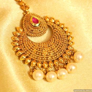 Ruby Antique Gold Look Wedding Maang Tikka 2