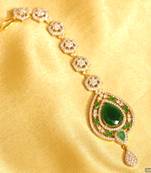 Green Diamond lookj Elegant Maang Tikka