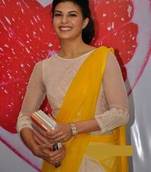 Jacqueline Fernandez White Pallu georgette saree