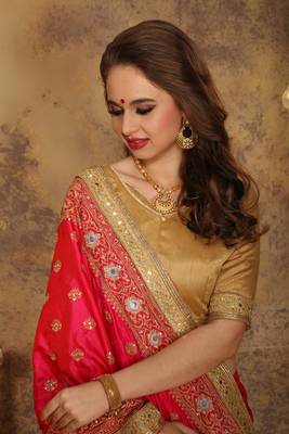 Pink embroidered art silk saree with blouse 4