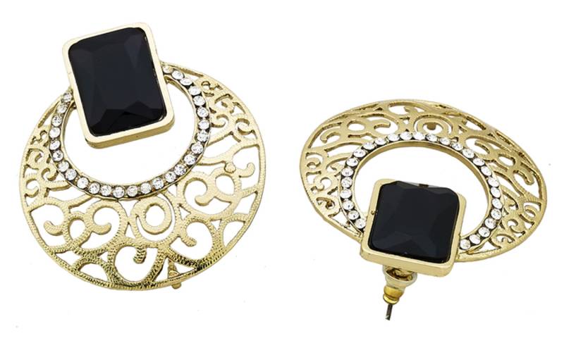 Gold studded jewellery studs