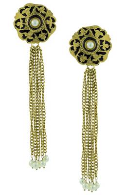 Gold studded jewellery studs 1