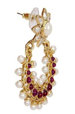 Gold studded jewellery studs 3