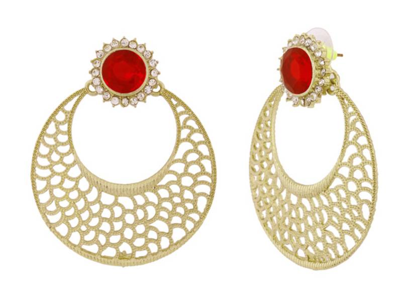 Gold studded jewellery studs