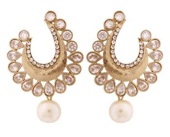 Gold studded jewellery studs 2