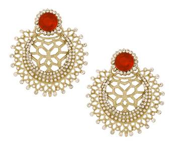 Gold studded jewellery studs 1