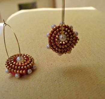 anetra zip your ear princess pearl hoops 1