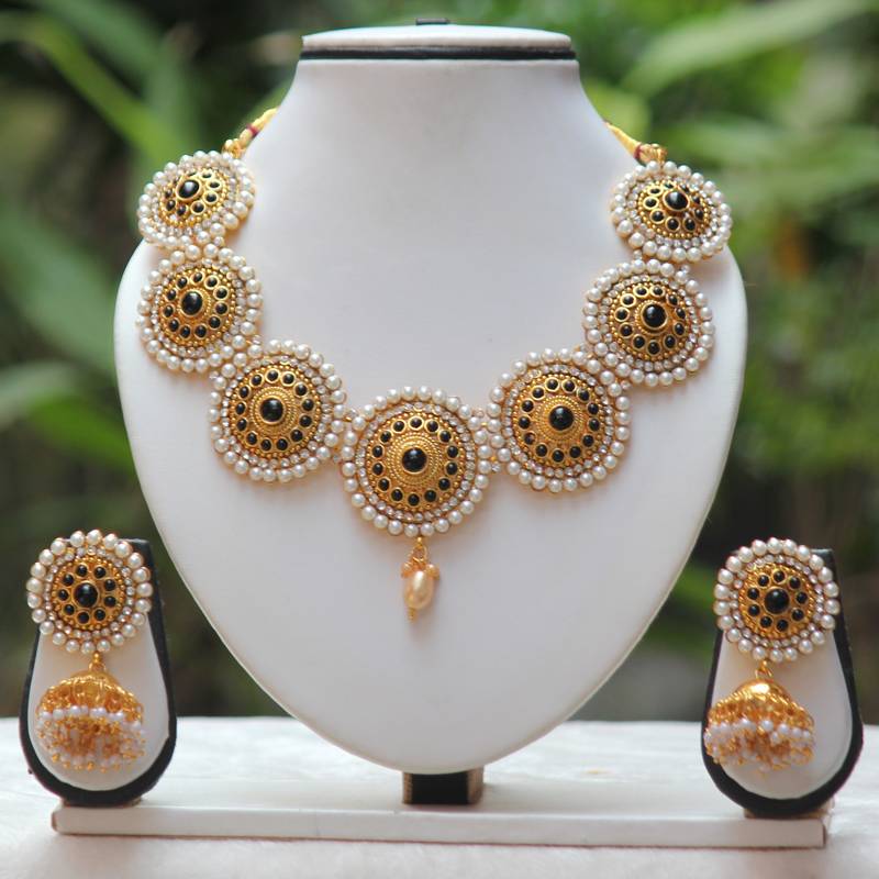 Black color stone nayantara necklace set