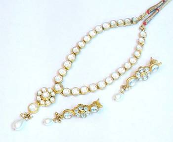 Royal elegant bridal wear set 1065 1