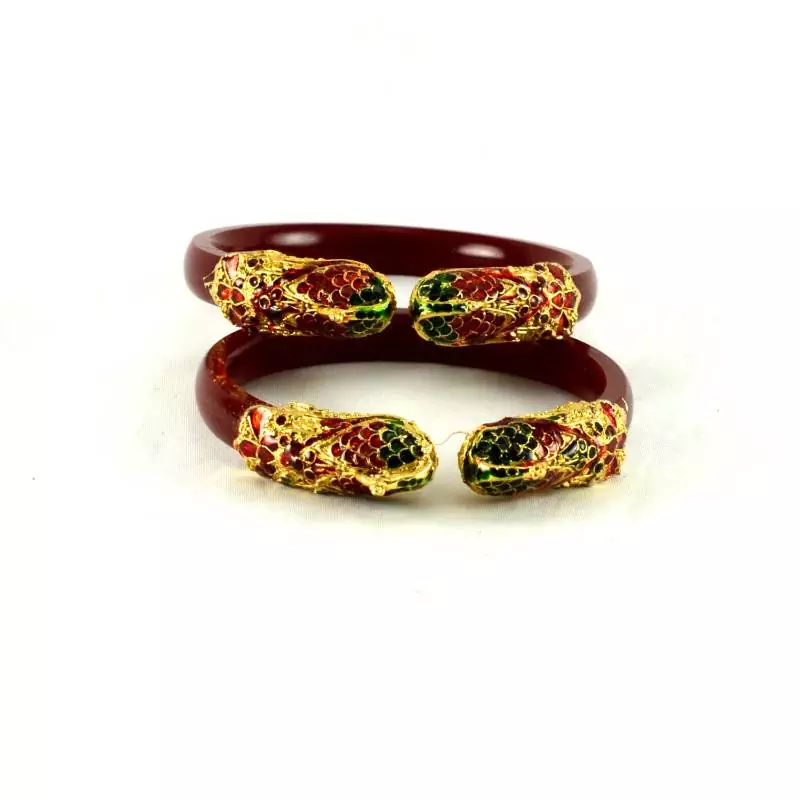 Amazing  Bangles Colour Red