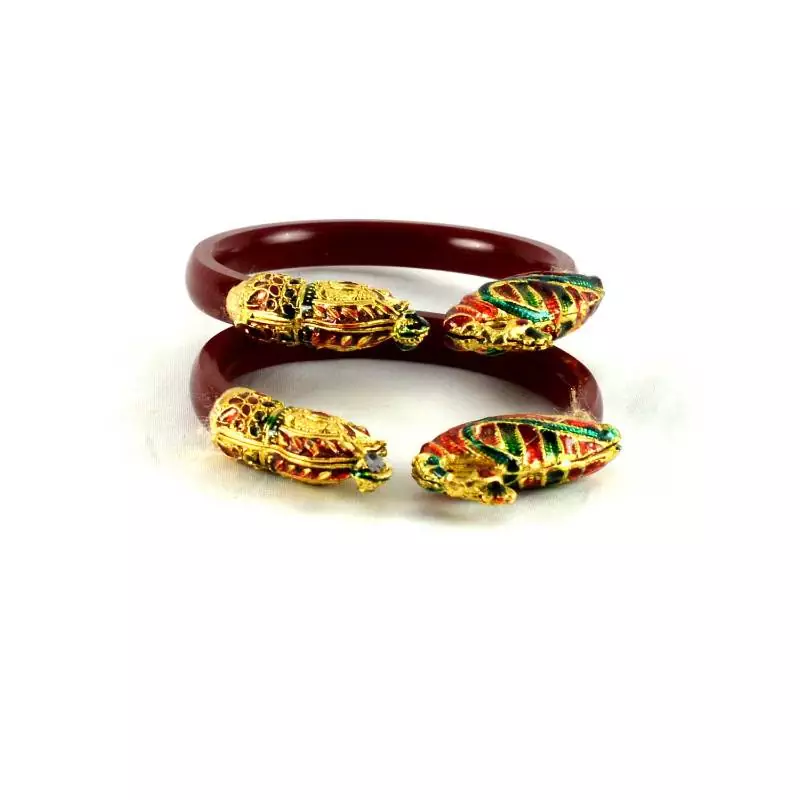 Dazzling Bangles Colour Red