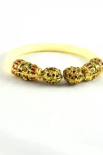 Classy Stretchable Bangles Kara
