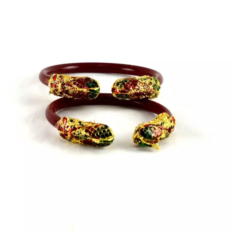Designer Stretchble Bangles Colour Red