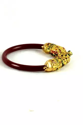 Striking Stretchable Bangles Kara Colour Red