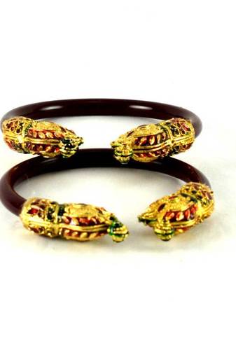 Exclusive  Bangles Colour Maroon
