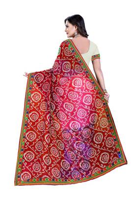 Red Embroidered Georgette Saree With Blouse 2
