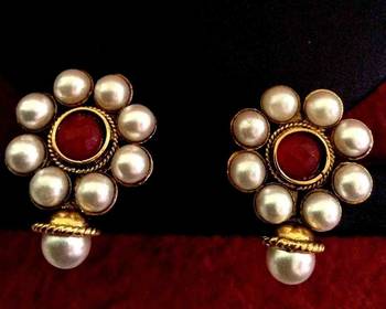 Beautiful white flower pearl maroon earring, ethnic India Bollywood Jewelry v11m 1