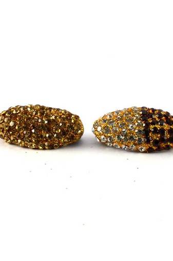 Traditional Stone Sari Pin