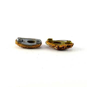 Traditional Stone Sari Pin 2