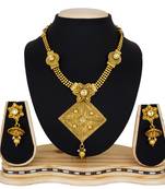Traditional and antique design gold necklace with earring set jewellery