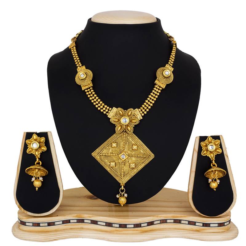 Traditional and antique design gold necklace with earring set jewellery